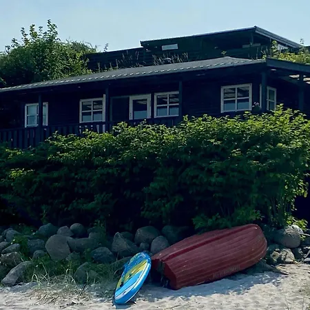 Nyaraló Breathtaking Sea View At Dinestrup