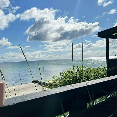 Nyaraló Breathtaking Sea View At Dinestrup Ullerslev