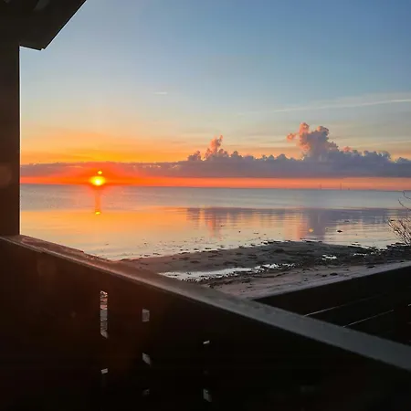 Breathtaking Sea View At Dinestrup Feriehus Ullerslev