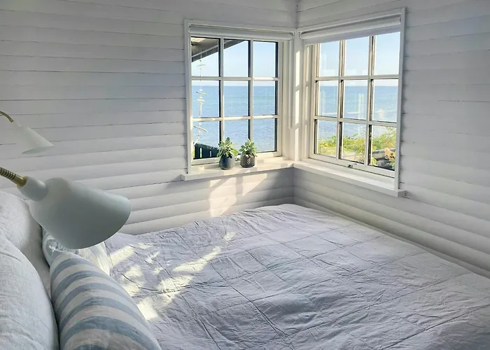 Tatil Evi Breathtaking Sea View At Dinestrup Ullerslev