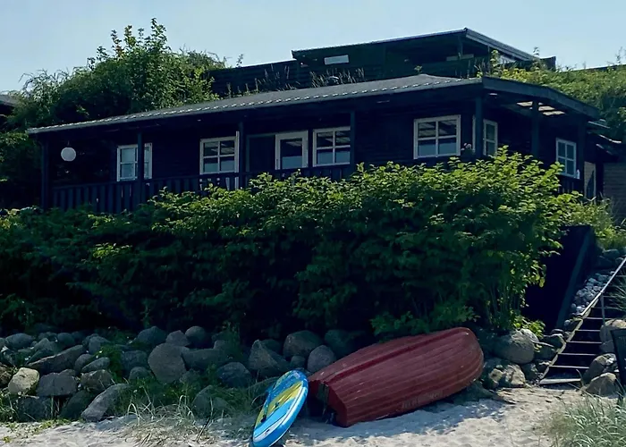 Tatil Evi Breathtaking Sea View At Dinestrup *
